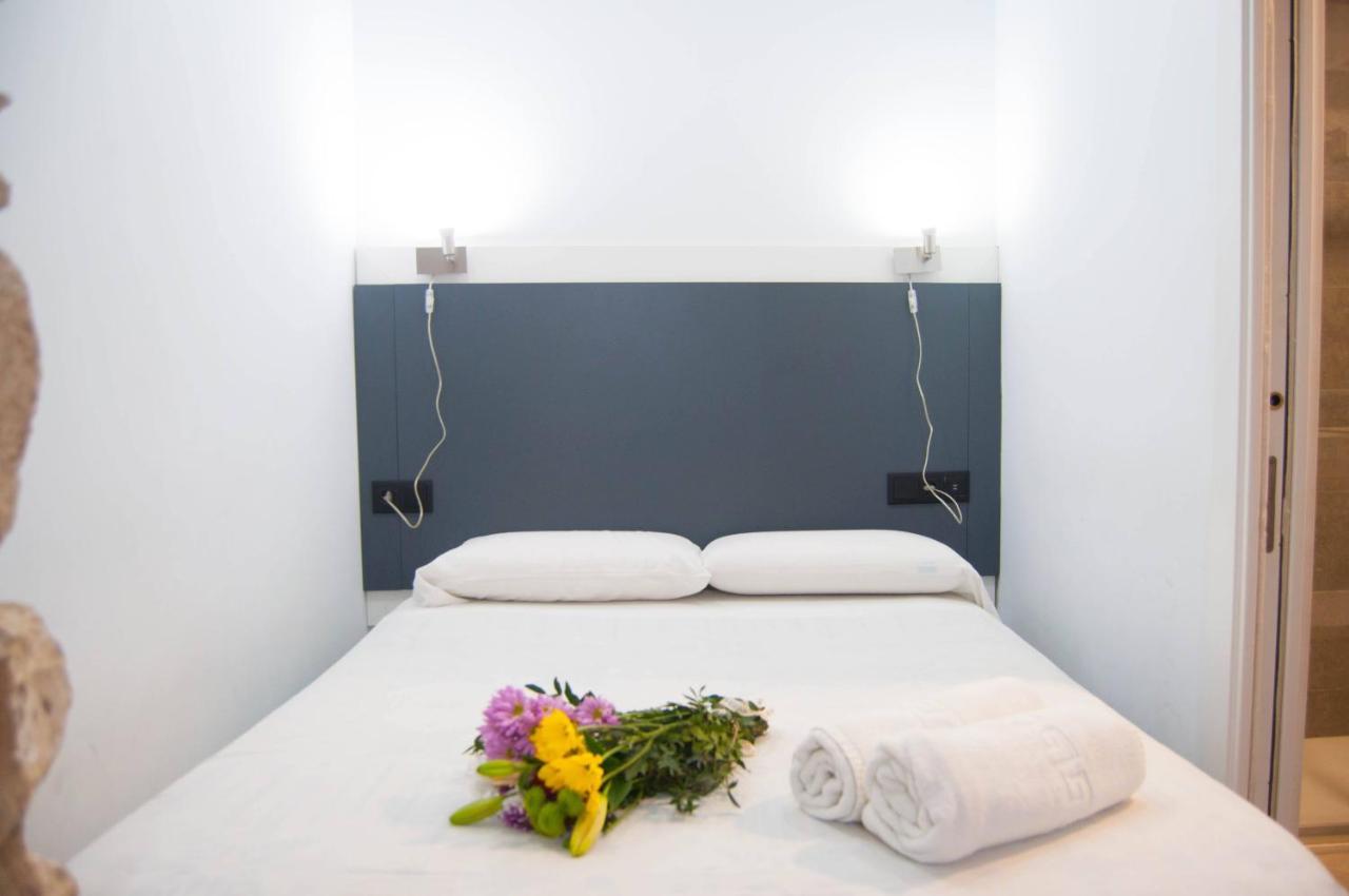 Caleros 8 Estudio - Apartamentos De La Parte Antigua De Caces Zewnętrze zdjęcie
